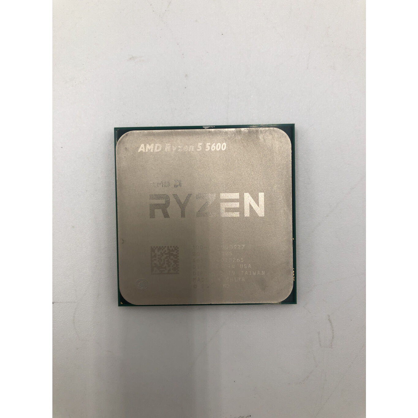 中古 AMD Ryzen 5 5600 (AM4/3.6GHz/35M/C6/T12/65W) 150183 （334330