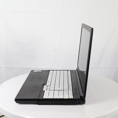 【通販センター】中古  Fujitsu LIFEBOOK A5510/D FMVA82023(Intel Core i5 10210U/16GB/SSD500GB/DVD Writer/オンボード/15.6/1366x768/W11H64 MAR) 185438 
