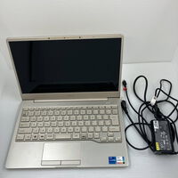 中古  fujitsu (i5-1135G7/8GB/SSD256GB/W11H) 3410014797 