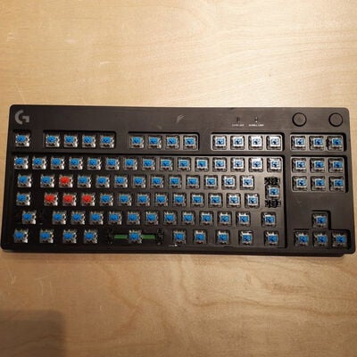 【鹿児島店】中古  Logicool G-PKB-002CK (有線 ｹﾞｰﾐﾝｸﾞｷｰﾎﾞｰﾄﾞ) 158801 