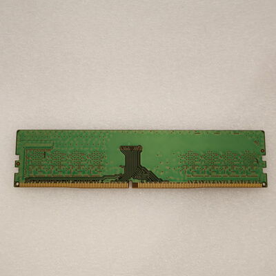 【通販センター】中古  PC4-21300 8GB デスクトップ用(DDR4-2666) 126165 