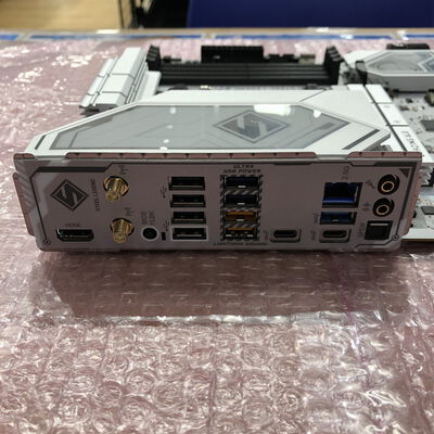 【宮崎恒久店】中古  ASRock B850 Steel Legend WiFi (B850 AM5 ATX DDR5) 175464 