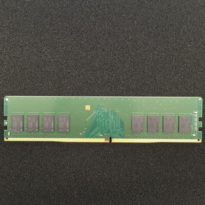 【博多店】中古  PC4-19200 8GB デスクトップ用(DDR4-2400) 126163 