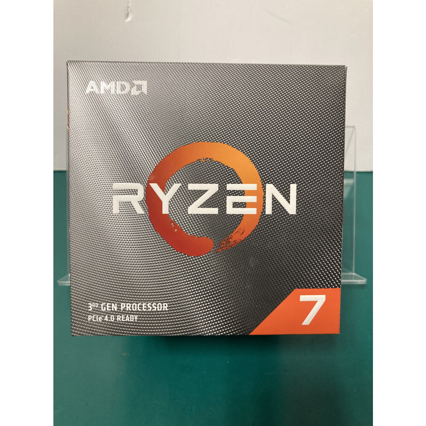 中古 AMD Ryzen 7 3700X (AM4/3.6/36M/C8/T16/65W) 140025 ｜ パソコン