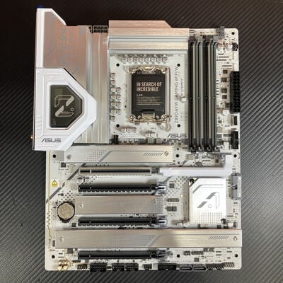 【富士青葉店】中古  ASUS Z890 AYW GAMING WIFI W (Z890 1851 ATX DDR5) 172181 
