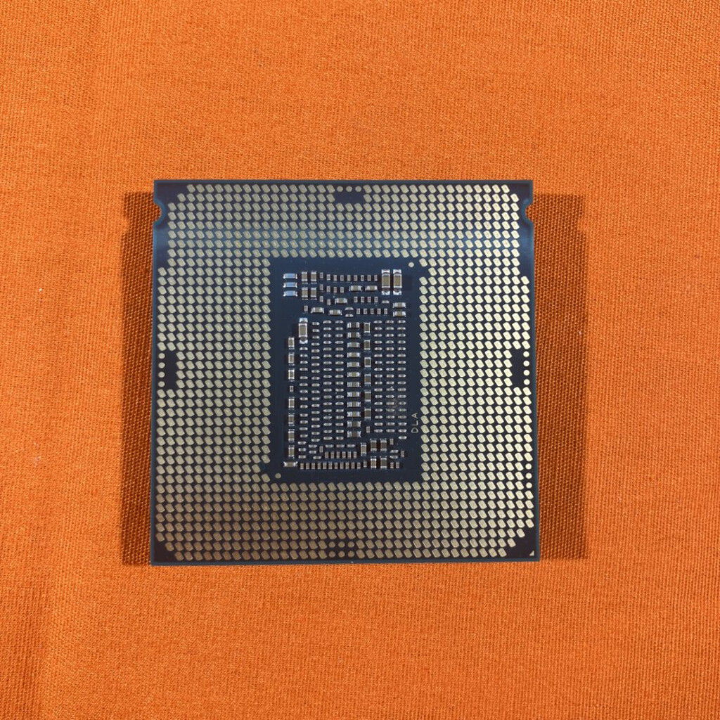 中古 Intel Core i7 9700 (1151/3.00GHz/12M/C8/T8) 140316
