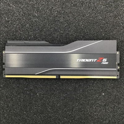 【白山FM松任店】中古  PC5-48000 32GB デスクトップ用(DDR5-6000) 149158 