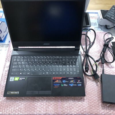 【宮崎恒久店】中古  Gigabyte AOURUS RC45 (i7-10750H/16GB/SSD512GB/GTX1650Ti/W11H) 5160000663 