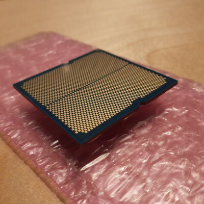 【鹿児島店】中古  AMD Ryzen 7 9700X (AM5/3.8GHz/40M/C8/T16/65W) 169022 