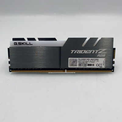 【座間相武台】中古  PC4-25600 8GB デスクトップ用(DDR4-3200) 140727 