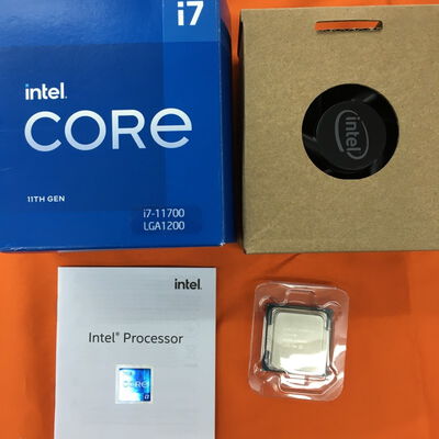 【なんば店】中古  INTEL Core i7 11700 (1200/2.5G/16M/C8/T16) 145165 