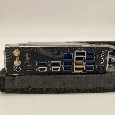 【堺七道店】中古  ASRock Z890 LiveMixer WiFi (Z890 1851 ATX DDR5) 172167 