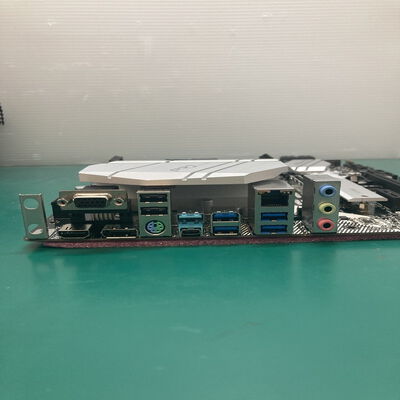 【浦添城間店(沖縄)】中古  ASRock B550M Pro4 (B550 AM4 mATX DDR4) 142938 