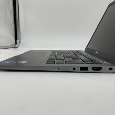 【堺七道店】中古  DELL Latitude 5320 (Intel Core i7 1185G7 3.0GHz/16GB/SSD256GB/-/-/13.3/1920x1080/Wi-Fi/WEBCAM/W11H64) 180537 
