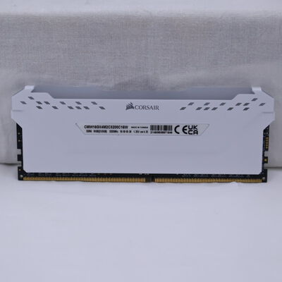 【通販センター】中古  PC4-25600 8GB デスクトップ用(DDR4-3200) 140727 