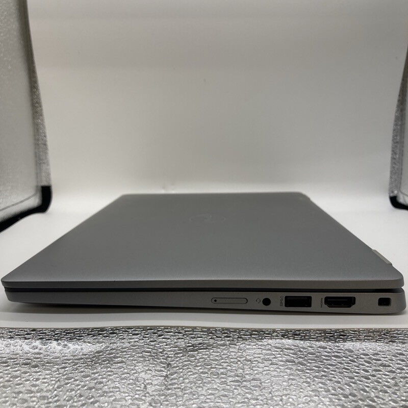 中古 DELL Latitude 5320 (Intel Core i7 1185G7 3.0GHz/16GB