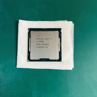 中古  INTEL Core i7 9700K (1151/3.60GHz/12M/C8/T8) 138481 