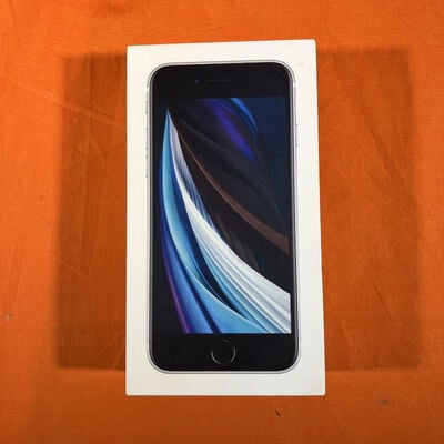 【なんば店】中古  Apple iPhoneSE 4.7インチ (第2世代/2020) 64GB (ホワイト) 国内版SIMロックフリー NX9T2J/A Apple整備済製品 3280021675 