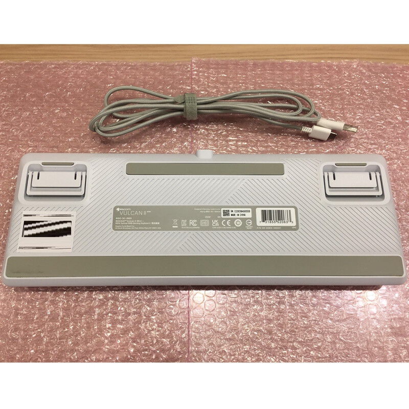 中古 ROCCAT ゲーミングキーボード Vulcan II Mini US ANSI 英語