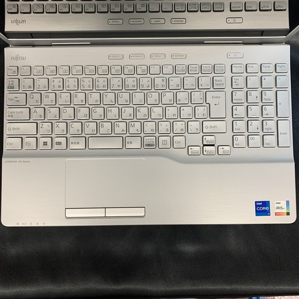 中古 富士通 FMVWG2A37S (Intel Core i7-1260P/16GB/SSD512GB/DVD