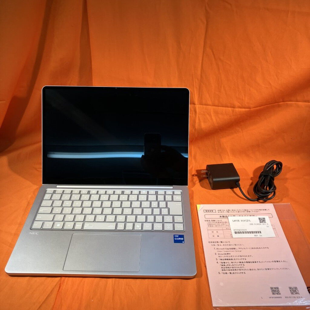 中古 NEC LAVIE SOL S1355/JAS PC-S1355JAS (i5 1335U/16GB/SSD 512GB