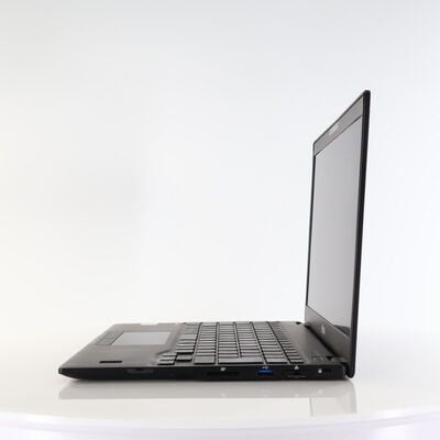 【秋葉原本店】中古  FUJITSU　LIFEBOOK(i5-10210U/8GB/SSD250GB/W11P) 3410015350 