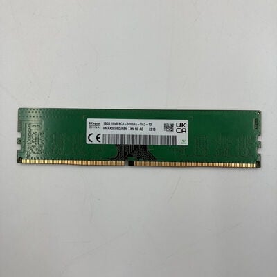 【なんば店】中古  PC4-25600 16GB デスクトップ用(DDR4-3200) 140728 