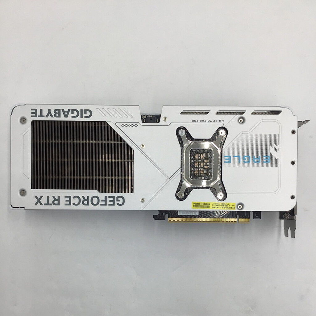 中古 GIGABYTE GV-N5070EAGLEOC ICE-12GD (RTX5070 12G) 176906