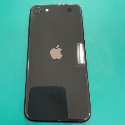 【静岡東瀬名店】中古  【docomo】Apple iPhoneSE 4.7インチ (第2世代/2020) 64GB (ブラック) MHGP3J/A 新パッケージ版 146164 