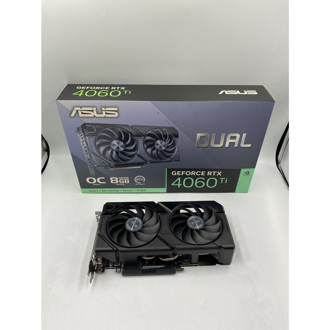 中古 ASUS DUAL-RTX4060TI-O8G-EVO-WHITE (RTX4060Ti 8G) 175546