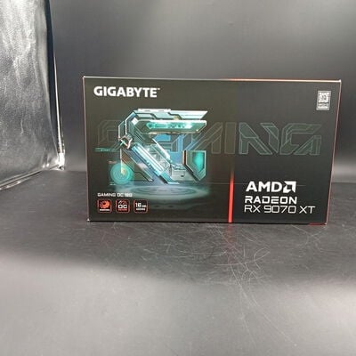 【大須店】中古  GIGABYTE GV-R9070XTGAMING OC-16GD (RX9070XT 16G) 176942 