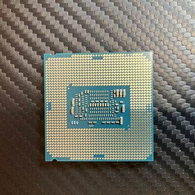 【富士青葉店】中古  INTEL Core i7-7700 (1151/3.60GHz/8M/C4/T8) 133191 