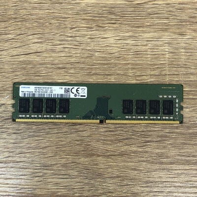 【津ラッツ店】中古  PC4-19200 8GB デスクトップ用_ 184886 