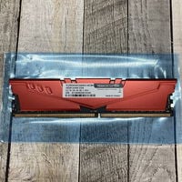 中古  TEAM TLZRD416G3200HC16CBK(DDR4-25600 16GB&times;1) 3320005444 