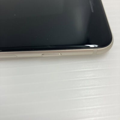 【秋葉原本店】中古  【国内版SIMフリー】Apple iPhoneSE 4.7インチ (第3世代) 64GB (スターライト) MMYD3J/A 154843 