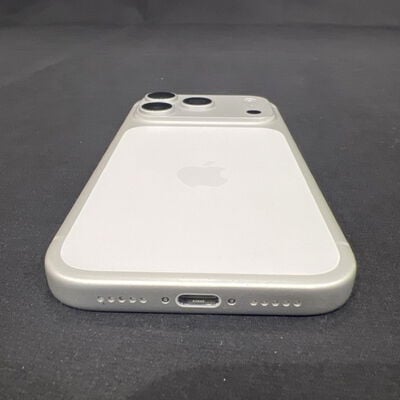 【静岡東瀬名店】中古  Apple iPhone17 Pro 1TB シルバー 【国内版SIMフリー】 MG8D4J/A 182999 