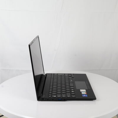【通販センター】中古  Fujitsu LIFEBOOK UH-X/H1 (Core i7-1355U/16GB/オンボード) 203007 