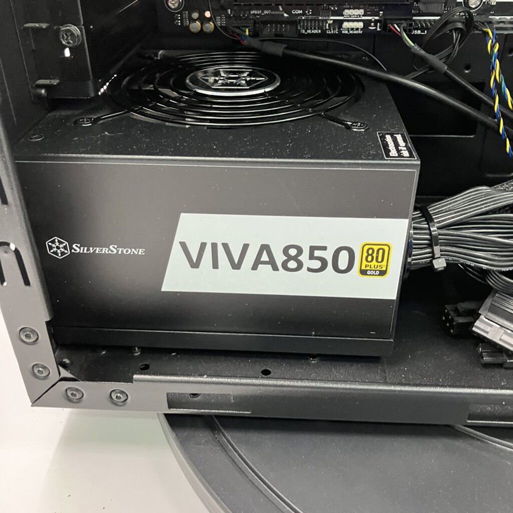 中古 THIRDWAVE raytrek XV (i7 12700/32GB/SSD500/SMt/RTX3060 12GB