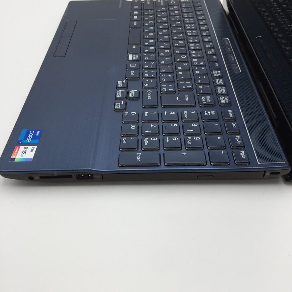 中古 FUJITSU LIFE BOOK AH53/F3(i7-1195G7/16GB/SSD512GB/W11H
