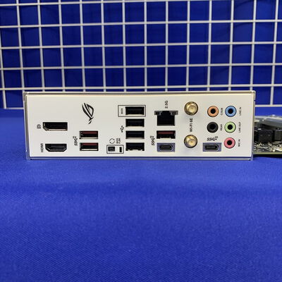 【横浜駅前店】中古  ASUS ROG STRIX B650-A GAMING WIFI (B650 AM5 ATX DDR5) 168290 