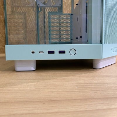 【座間相武台】中古  NZXT CC-H61RG-SA(H6 FLOW RGB MINT ATX ｶﾞﾗｽ) 4510002687 