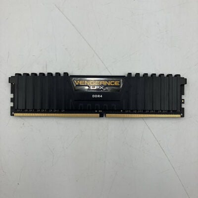 【なんば店】中古  PC4-25600 8GB デスクトップ用(DDR4-3200) 140727 