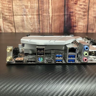 【富士青葉店】中古  ASRock B550M WiFi (B550 AM4 mATX DDR4) 5070001165 