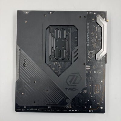 【なんば店】中古  ASRock X870E Taichi (X870E AM5 E-ATX DDR5) 172192 