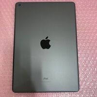 中古  Apple iPad 10.2インチ (第8世代/2020) Wi-Fi 32GB スペースグレイ MYL92J/A 143620 