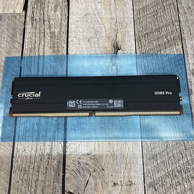 【広島店】中古  PC5-44800 16GB デスクトップ用(DDR5-5600) 149153 