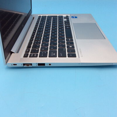 【秋葉原本店】中古  HP　ELITEBOOK(i5-1235U/16GB/SSD240GB/W11P) 3410014659 