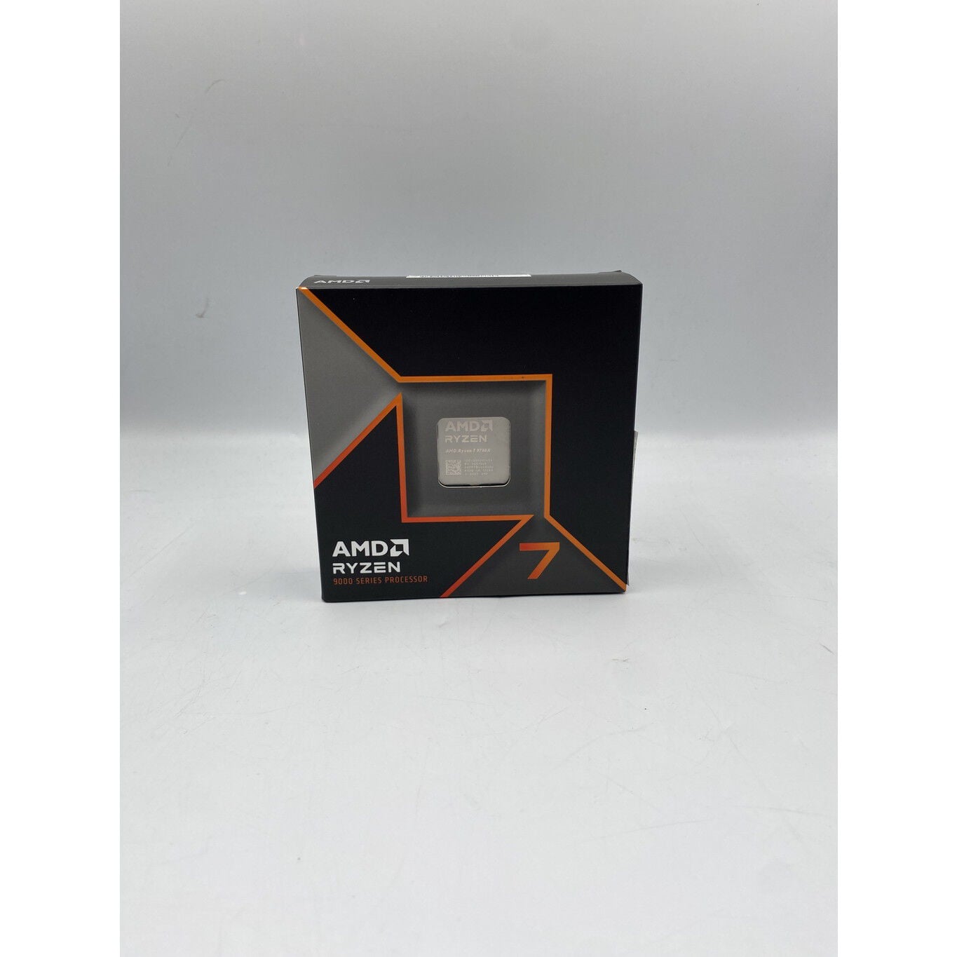 中古 AMD Ryzen 7 9700X (AM5/3.8GHz/40M/C8/T16/65W) 169022 （396604