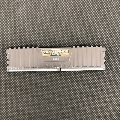 【長野稲里店】中古  PC4-28800 8GB デスクトップ用 140733 