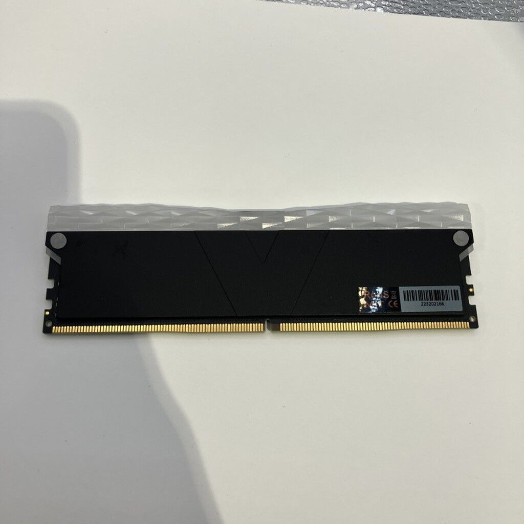 中古 PC5-44800 16GB デスクトップ用(DDR5-5600) 149153 (338373 中古 PC5-44800 16GB デスクトップ用(DDR5-5600) 149153 (338373